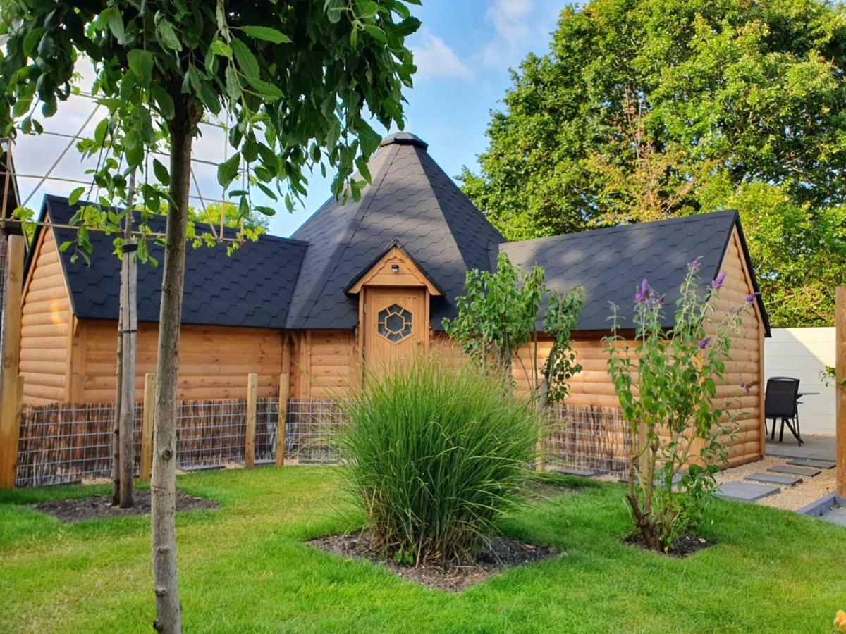 Finse Kota Villa Oostkapelle Bagian luar foto